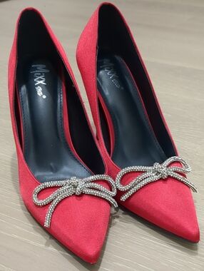 Red Satin Pointed-Toe Pumps with White Rhinestone Bows